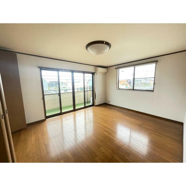 有玉南町戸建 リビング