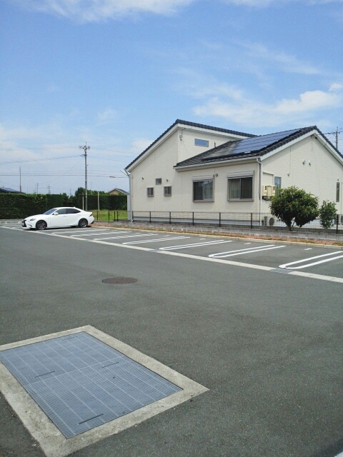 ジュピテル 駐車場