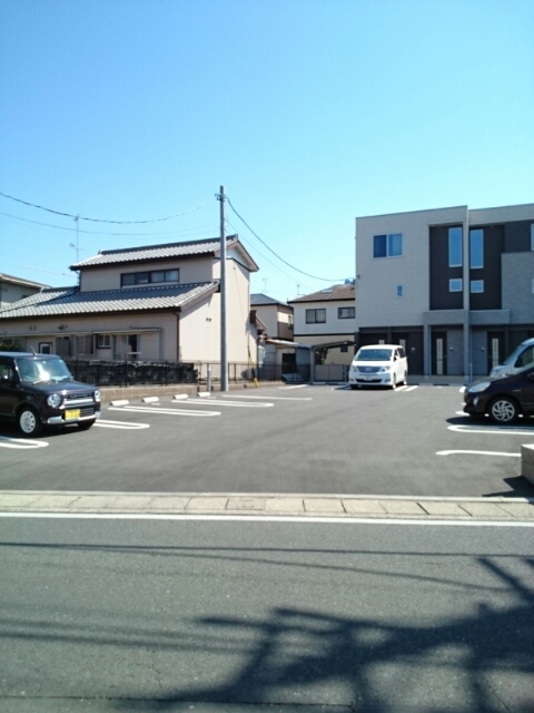 サンリット　泉 駐車場