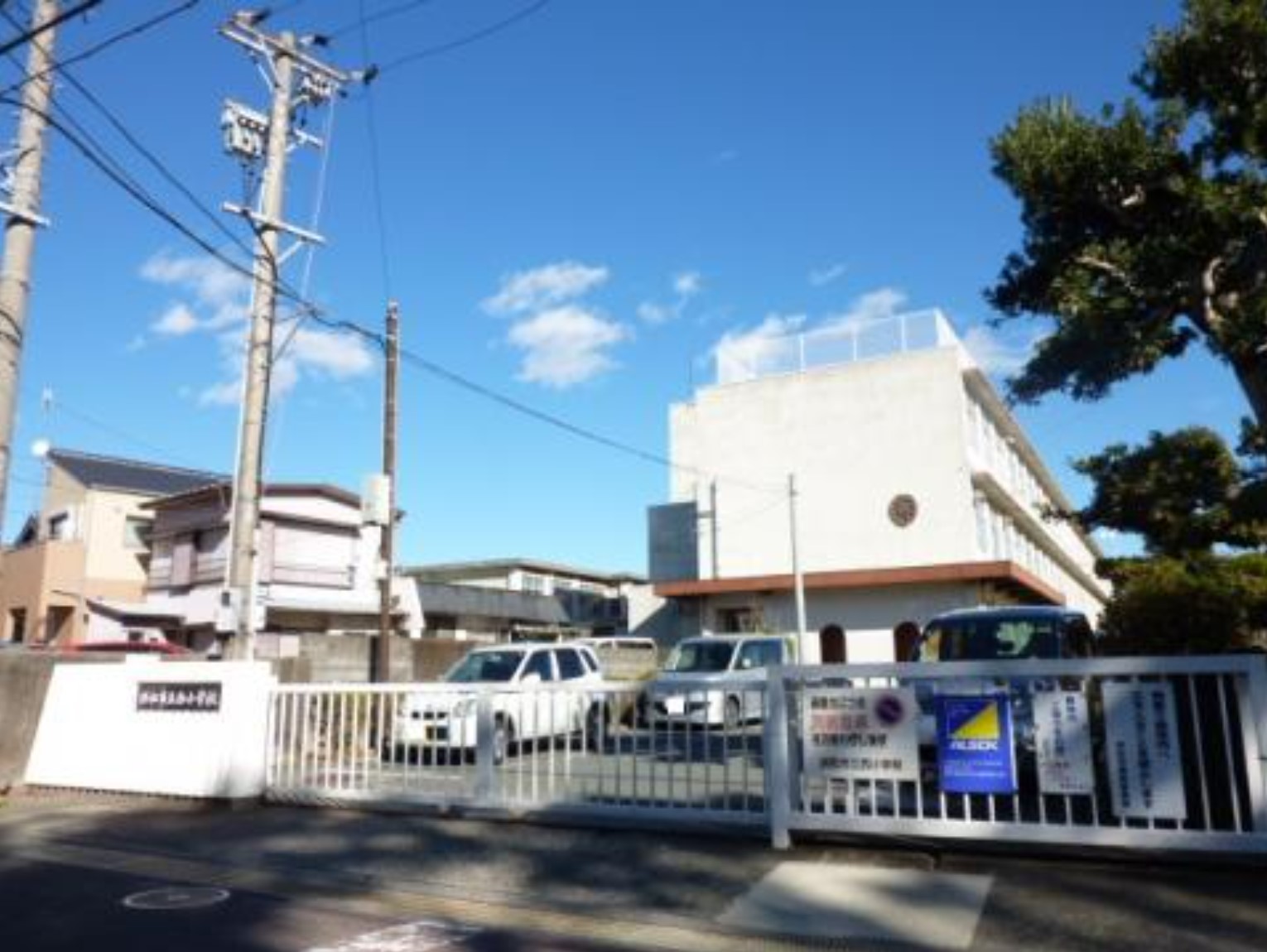 ブライトタウン松城　９０４号室 小学校