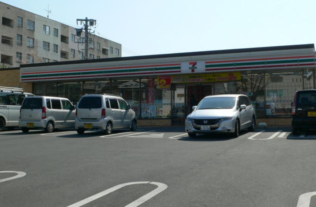 ＧＡＲＤＥＮ昴 コンビニ