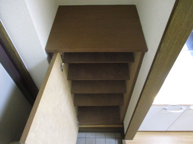 イデアル佐藤 玄関