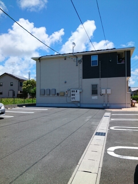 ジュピター 駐車場