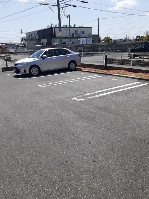 セイバリーハウス 駐車場