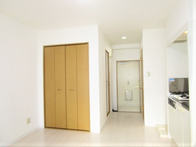Espoir（エスポワール）板屋 玄関