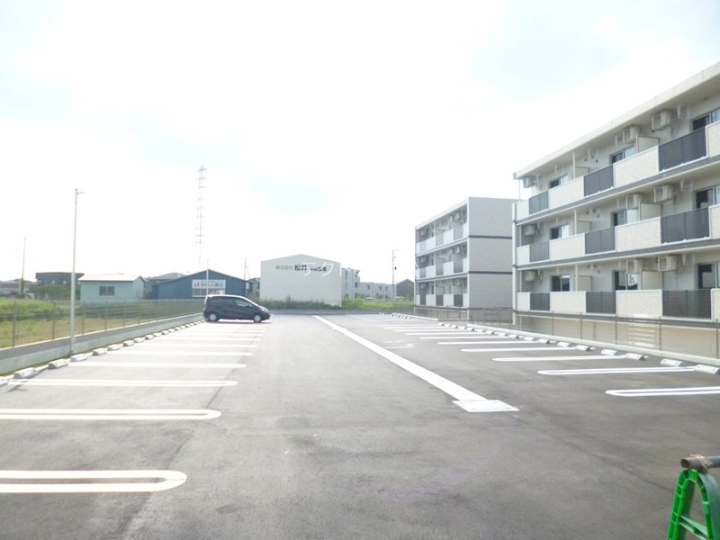 ウィンベル鎧橋Ⅰ 駐車場