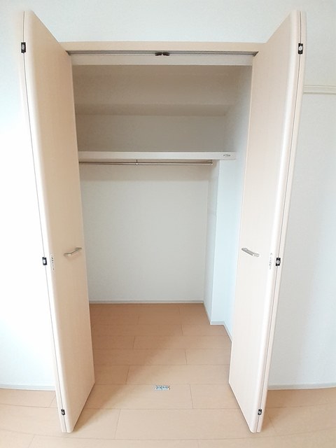 メゾンド・エクセレンスⅢ 収納
