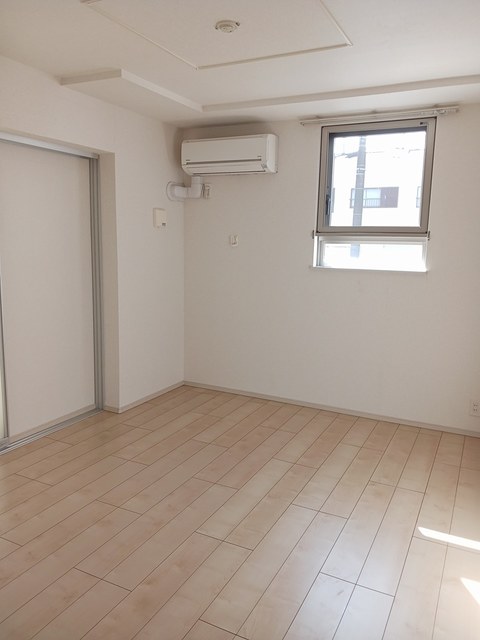 エレガント菅原 ベッドルーム