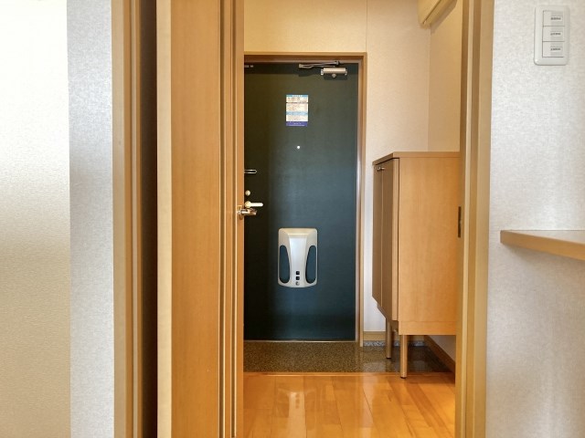 エスペランサ 玄関