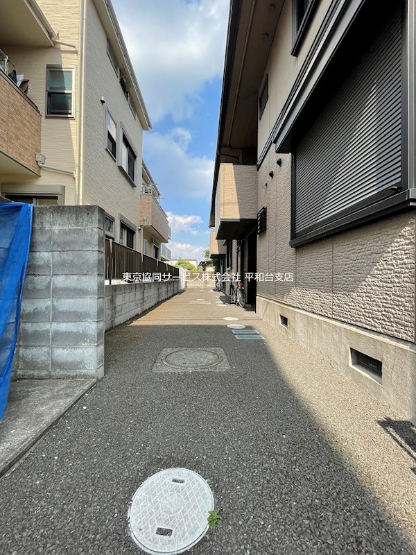ウエストハイムA エントランス