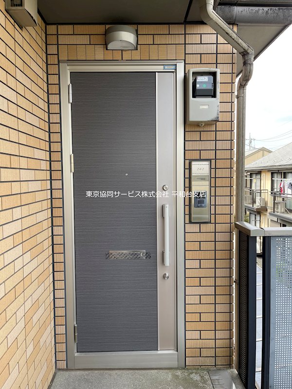 カーサフィオレンテⅡ 玄関