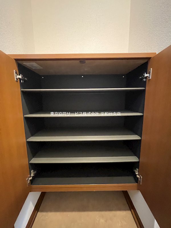 サニーハウスK 玄関