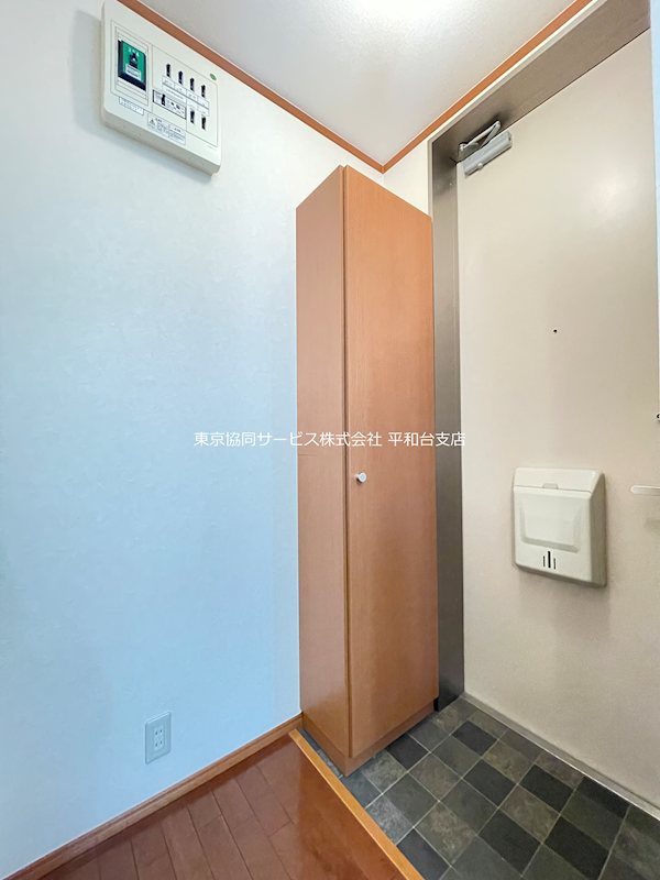 サンフローリア 玄関