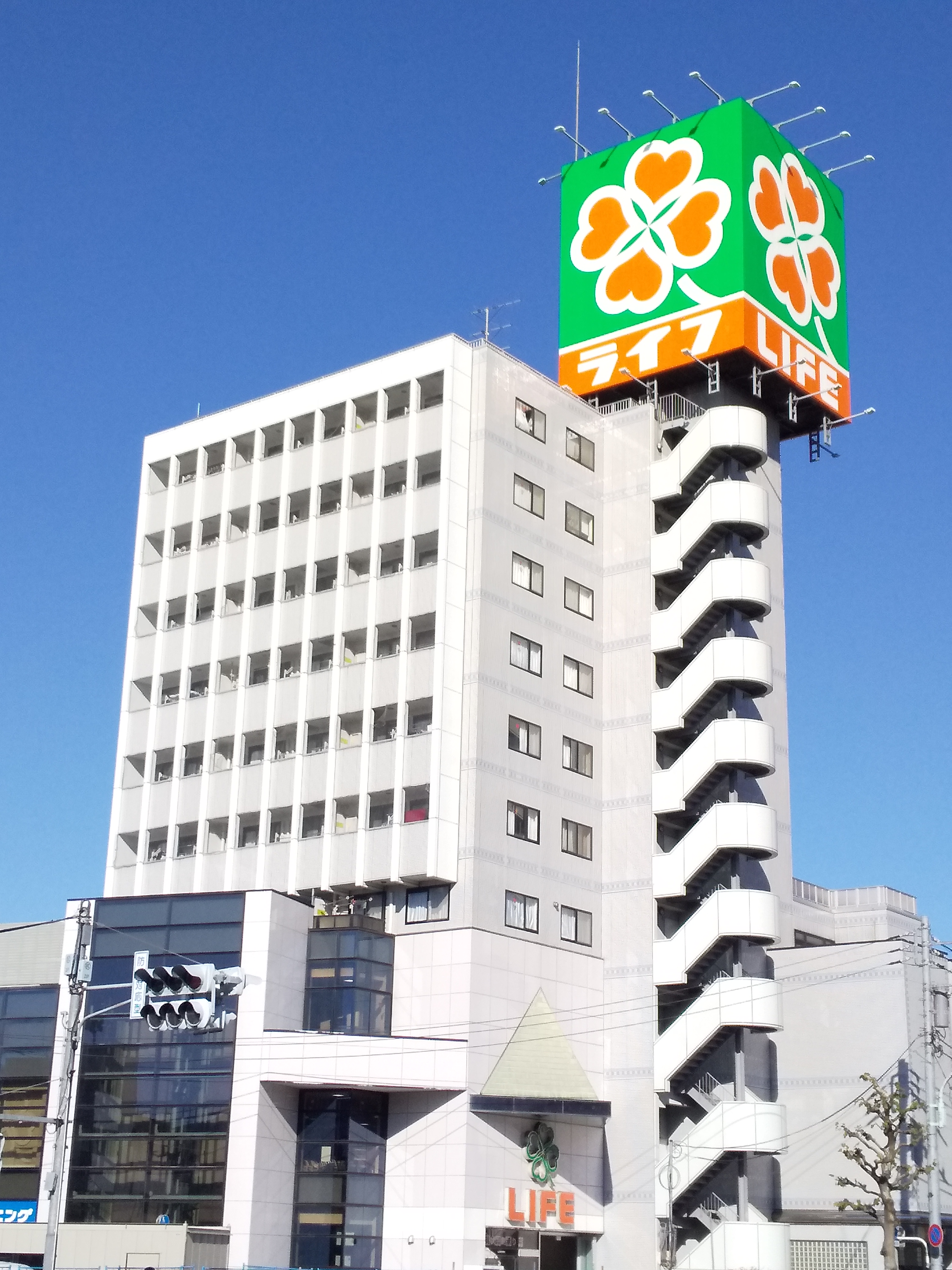 サンフローリア スーパー