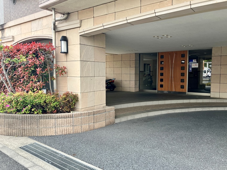 レクセルマンション小平ウエスト エントランス
