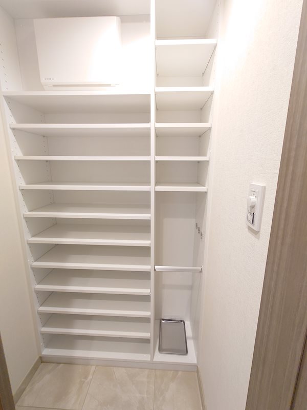 パークシティ中野　ザ　タワーブリーズ 収納