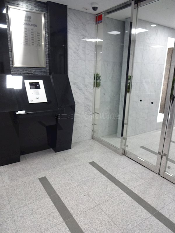 リーガル京都堀川中立売 エントランス