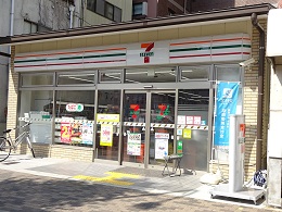ＫＲＣレジデンス二条城北 コンビニ
