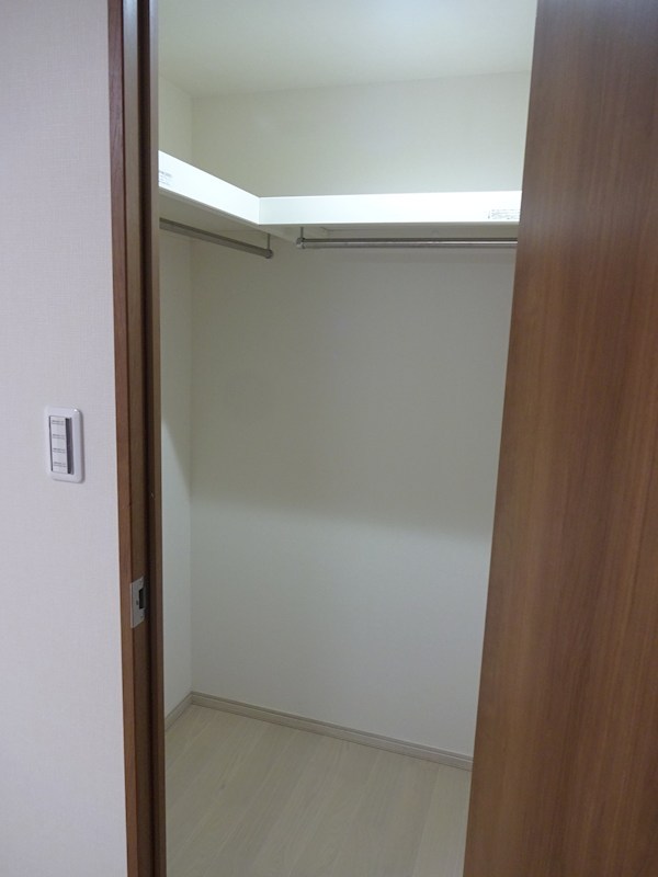 ウェルスクエア京都四条大宮 収納
