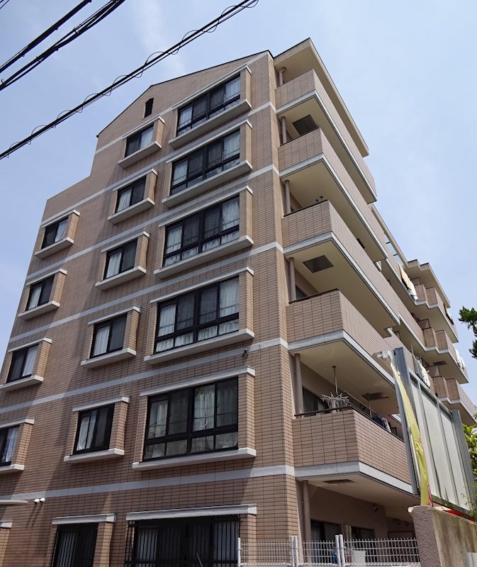 ベルベデール向日町 外観