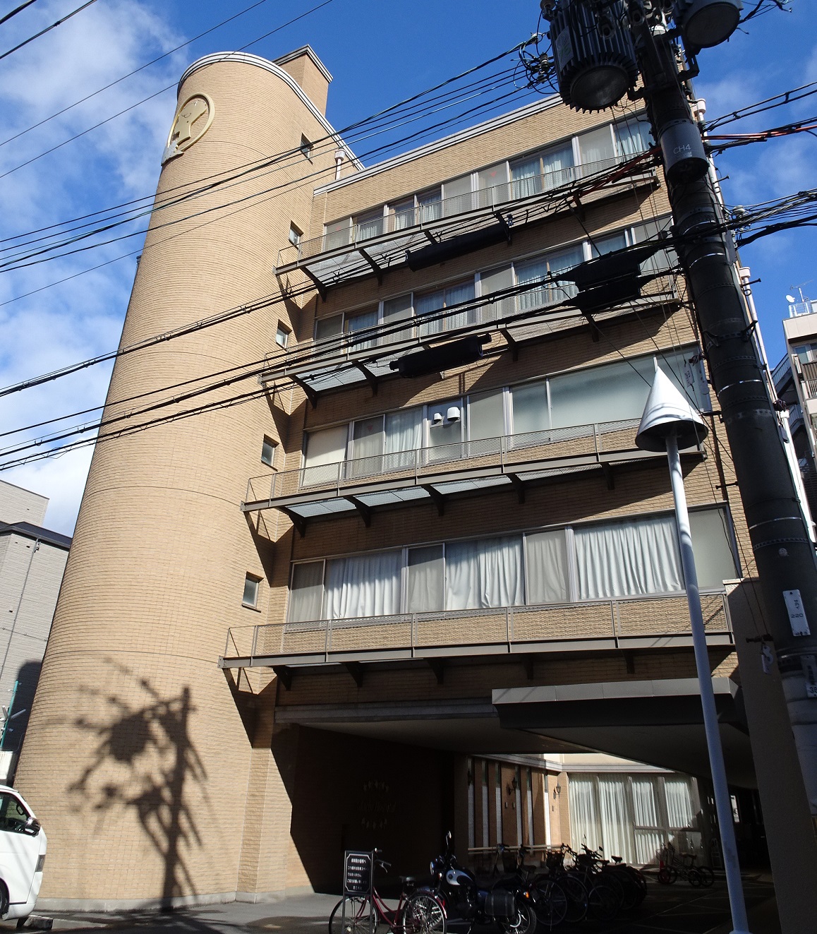 ＧＩＯＶＡＮＥ髙橋 総合病院