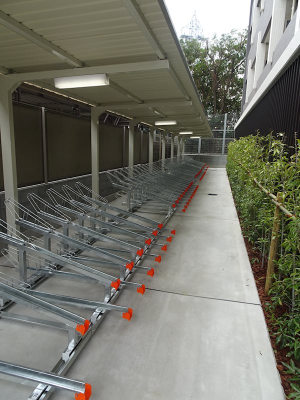 ベラジオ京都西院ウエストシティⅡ 駐車場