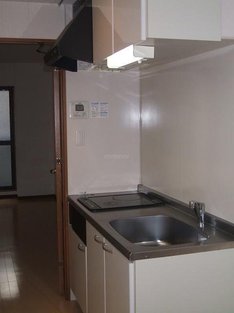 アビターレ油小路 キッチン