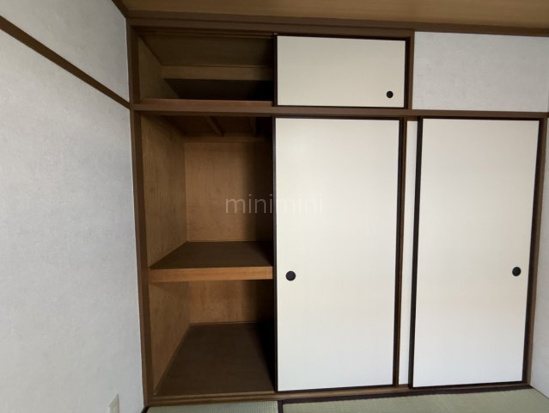 シェモア鞍馬口Ⅱ 収納