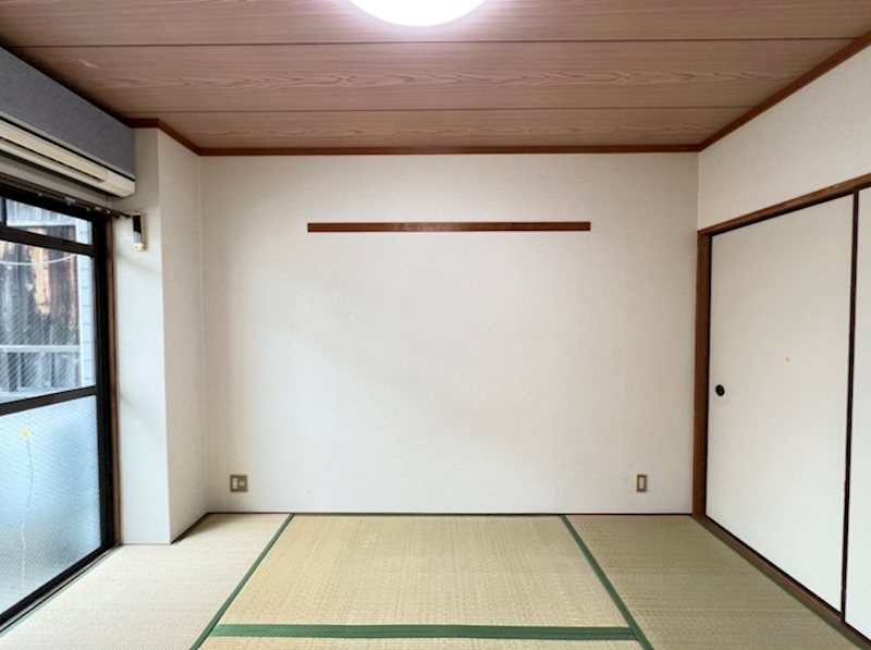 ハイツ中御門 収納