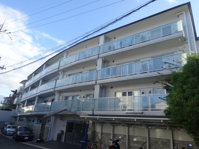 プリオーレリベルタ桂Ａ棟 外観