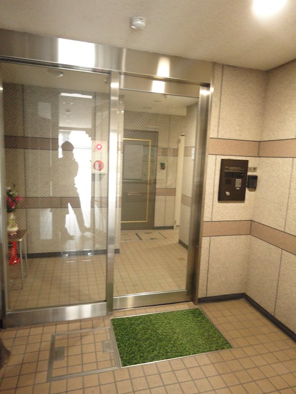 サンロイヤル大宮 エントランス