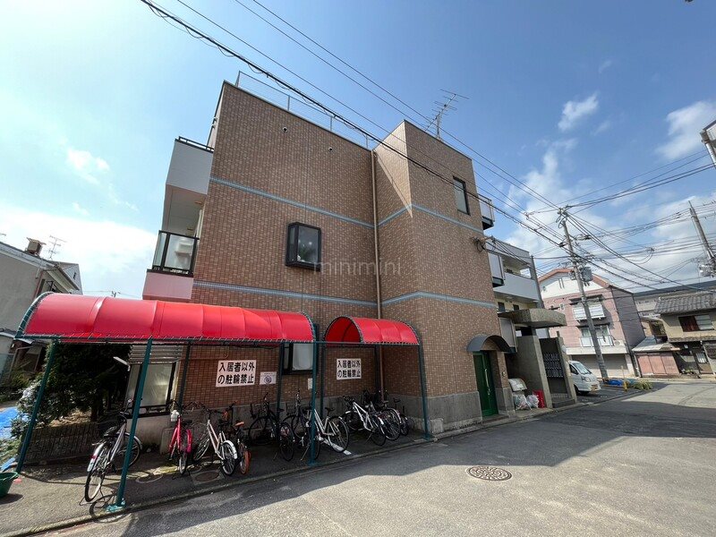 雅パレス 外観