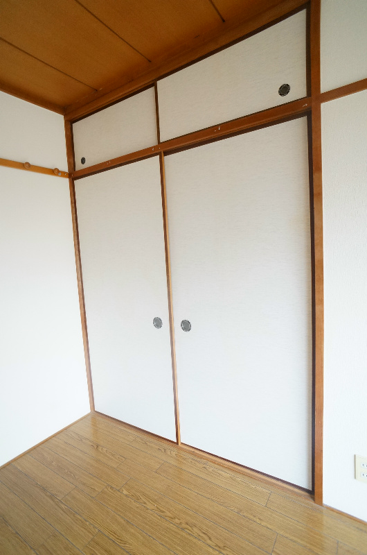 メゾン桃栄 収納