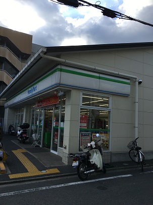 エレガンスコート北山 コンビニ