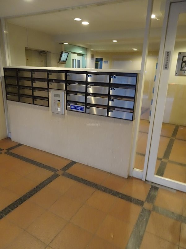 エクラ桂駅前 エントランス