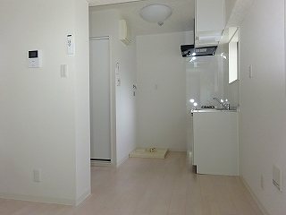 サンローラン新十条 その他