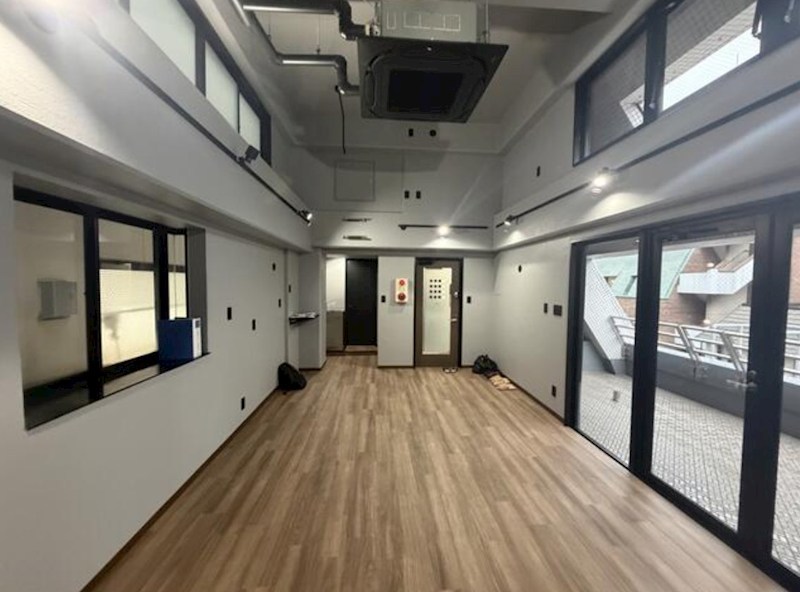 日宝新御茶ノ水ビル リビング