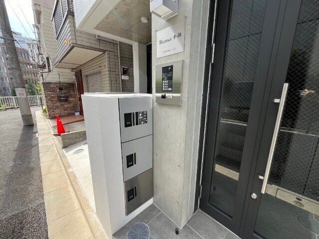 東京都文京区本郷４丁目 エントランス