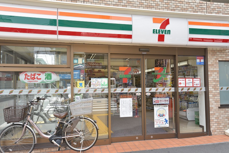 東京都文京区根津１丁目 コンビニ
