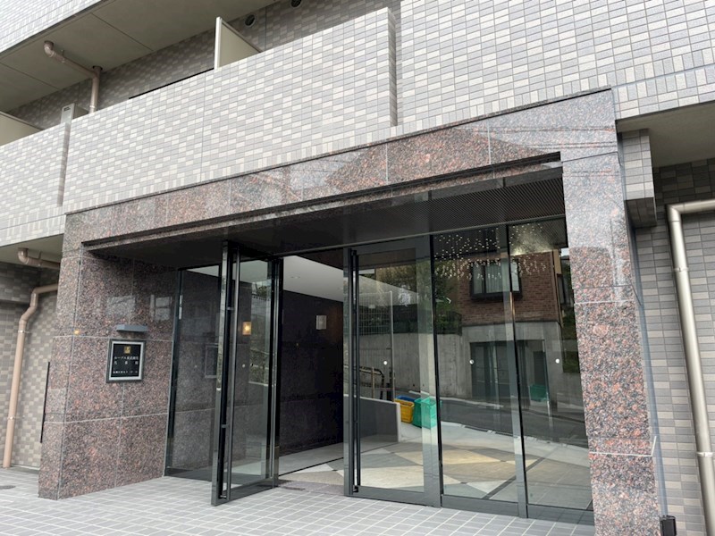 ルーブル東武練馬弐番館 エントランス