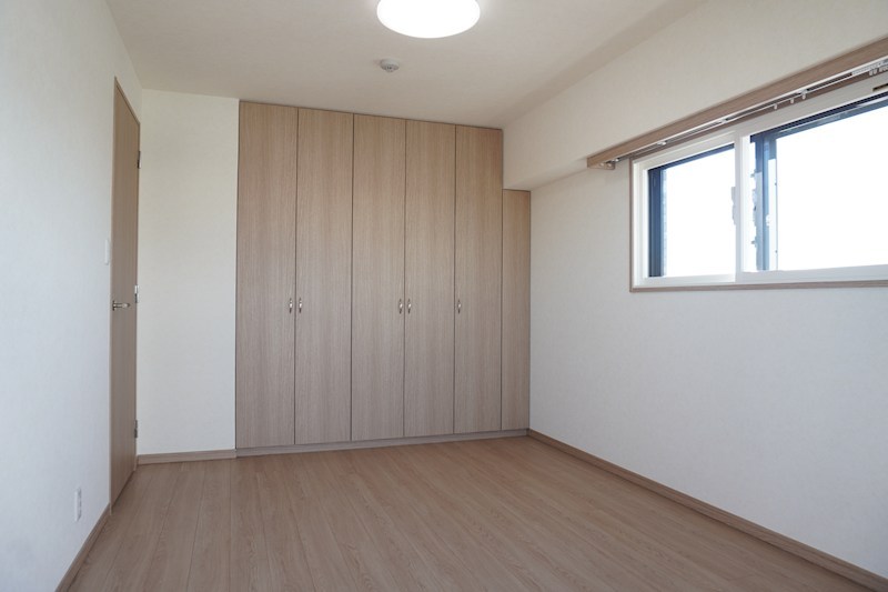 ルーブル北嶺町 ベッドルーム