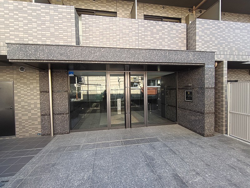 ルーブル横濱矢向弐番館 エントランス