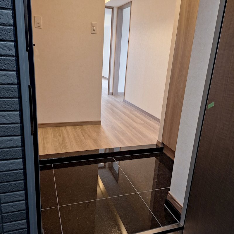 ルーブル中板橋六番館 玄関