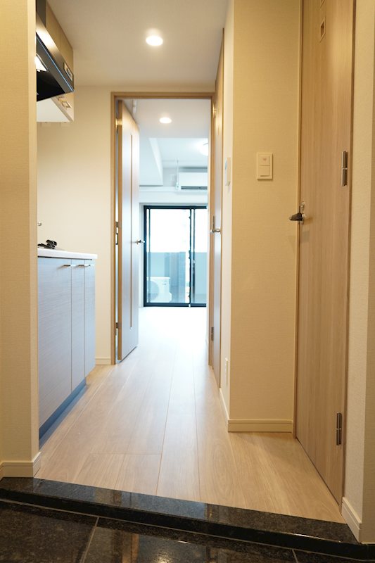 ルーブル本羽田 玄関