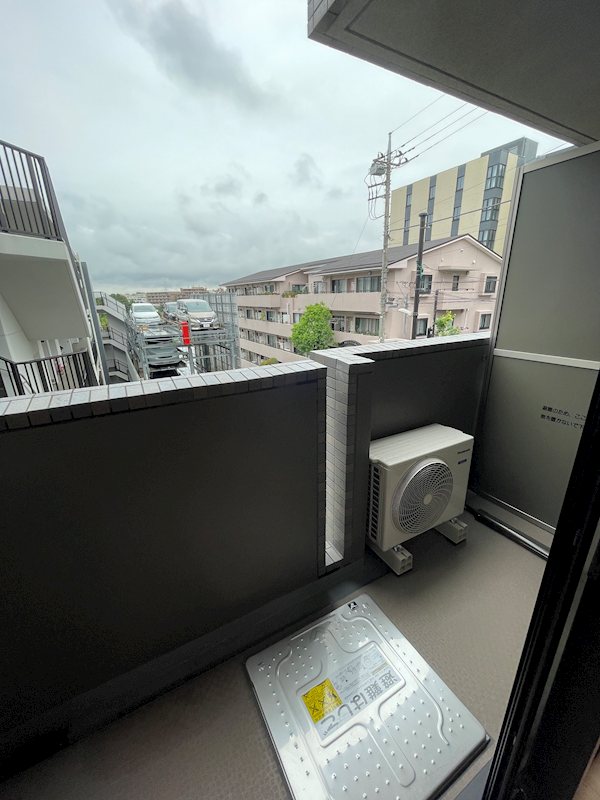 ルーブル川崎鷺沼 ベランダ