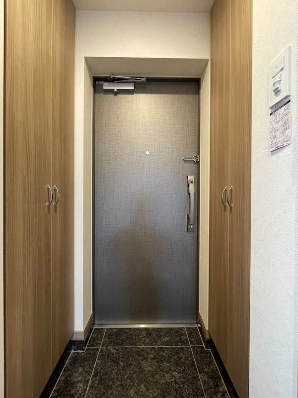 ルーブル川崎鷺沼 玄関