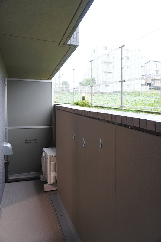ルーブル川崎鷺沼 ベランダ