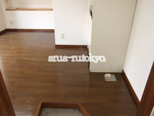 アーチェリーハウス 玄関