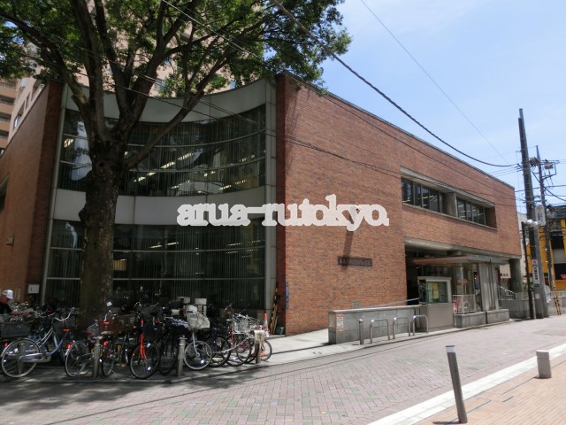 グリーンハイム 図書館