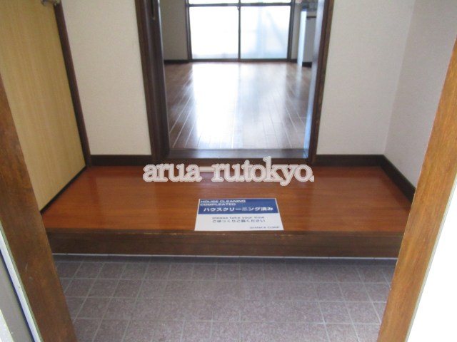 ハイツエム  玄関